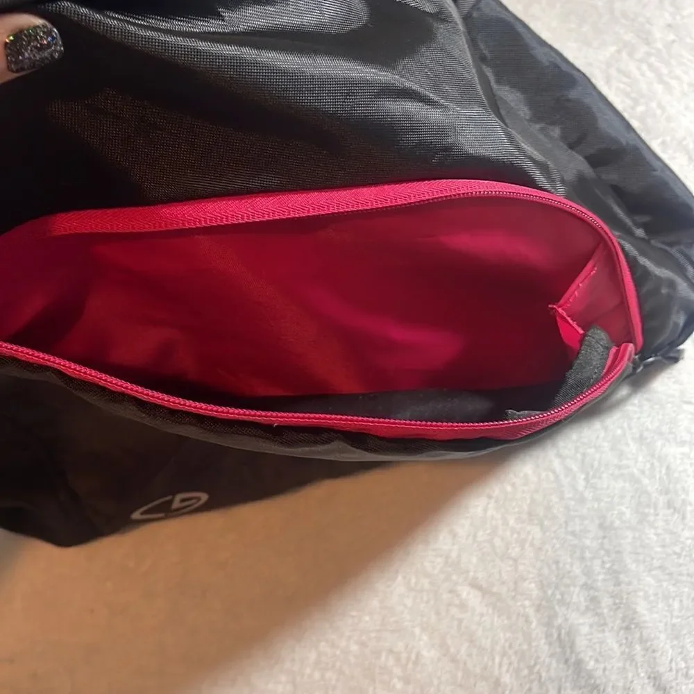Crossbody travel bag